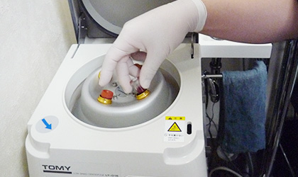 インプラント専門の個室で手術をします